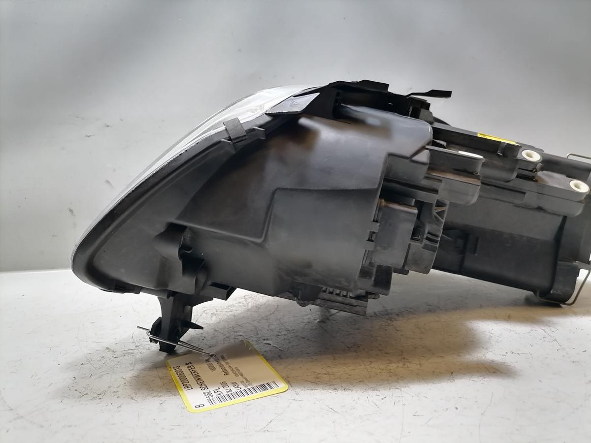 VW Touran 1T original Scheinwerfer vorn rechts Xenon Bj.2006